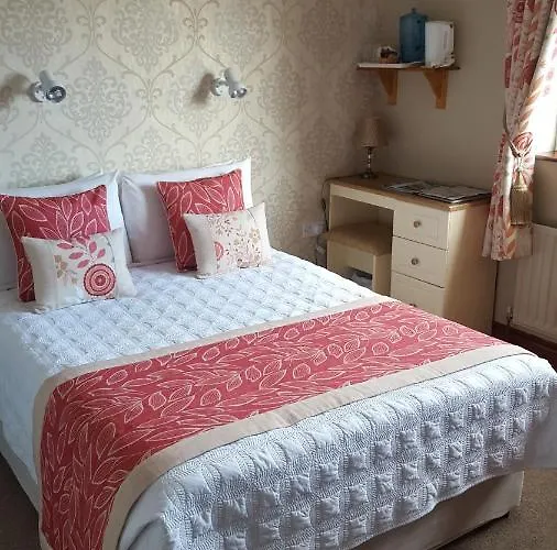 Riverwalk House Bed & Breakfast 4*