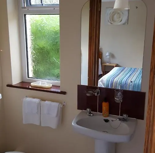 Bed & Breakfast Riverwalk House Oughterard